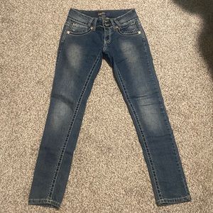 Jeans(it’s a size 5 but didn’t have it)